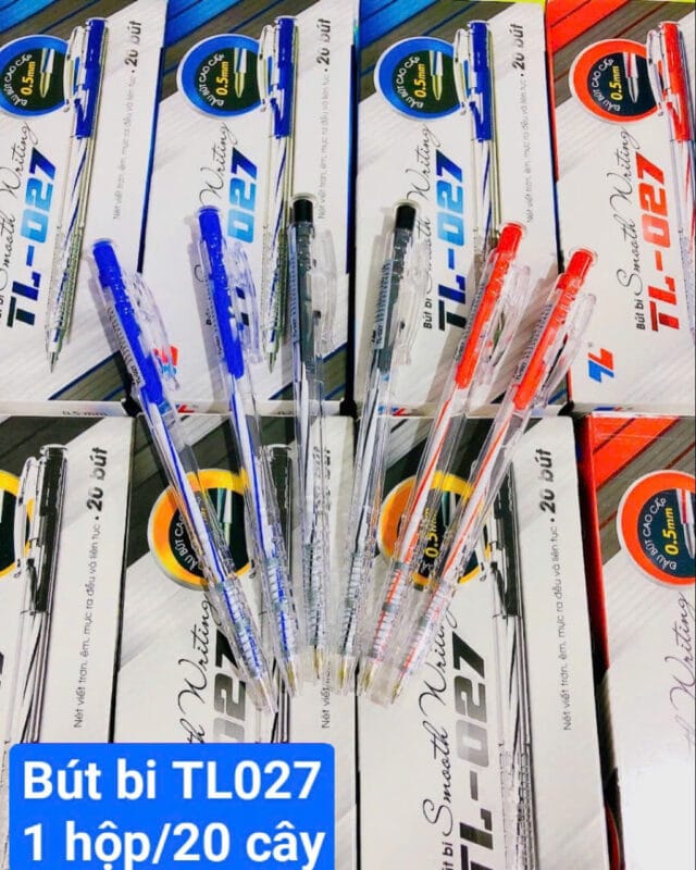 Bút Bi Thiên Long TL027 viết êm và trơn , mực ra đều nét viết đẹp và nhỏ 