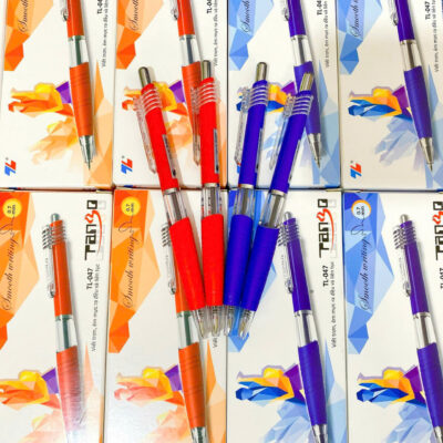Bút Bi TL047 (1 hộp 10 cây), đủ màu xanh-đỏ-đen
